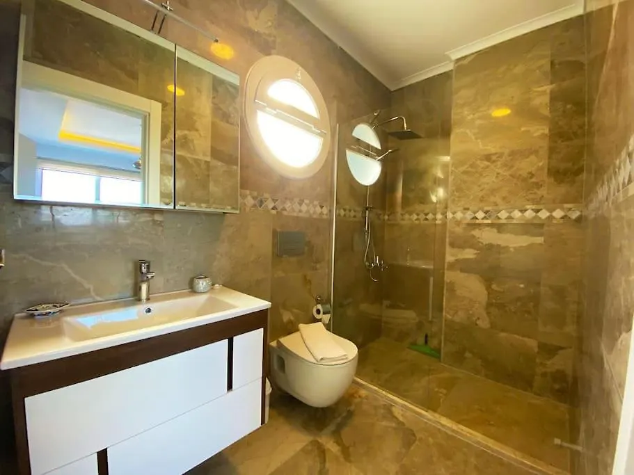 Paris A Villa, Oezel Havuzlu, Fethiye Turquie