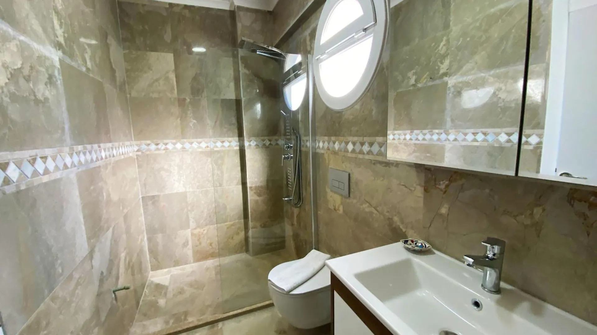 Paris A Villa, Oezel Havuzlu, Fethiye Villa